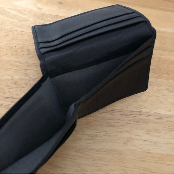 Stone Mountain wallet leather billfold L shape trifold card holder black crackle - Picture 7 of 11